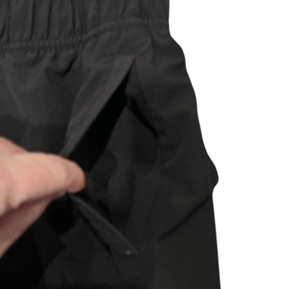 Adidas Men’s Nylon Windbreaker Track Pants With Zipper Hems Size XL - Picture 4 of 8